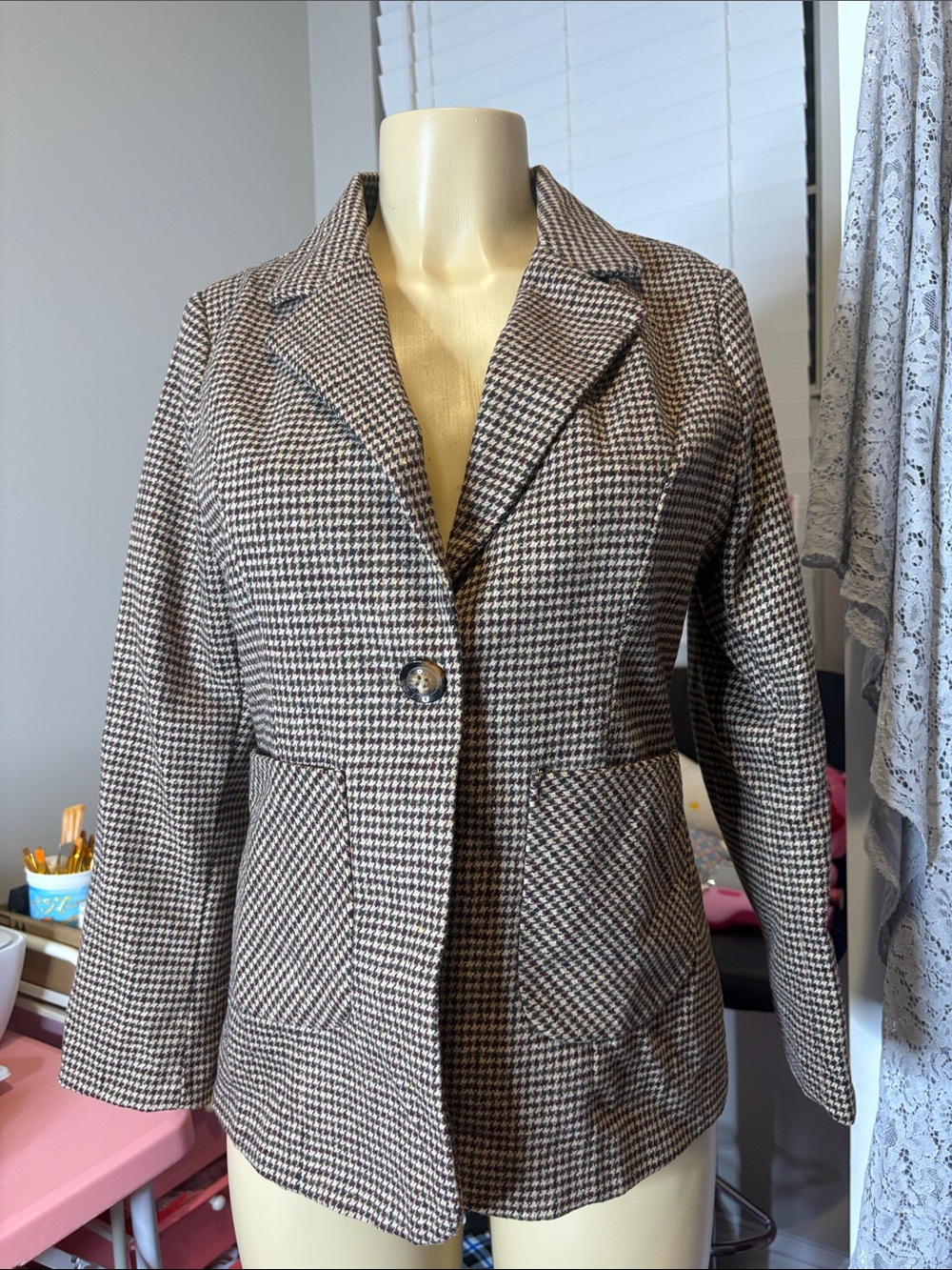 SHEIN Brown & Black Houndstooth Single-Button Blazer